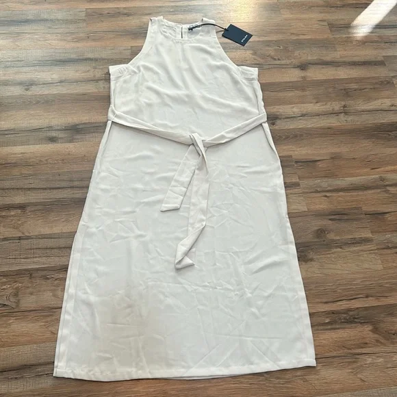 STELEN SEMI SHEER DRESS SIZE M TAN SLEEVELESS NEW - Picture 1 of 10